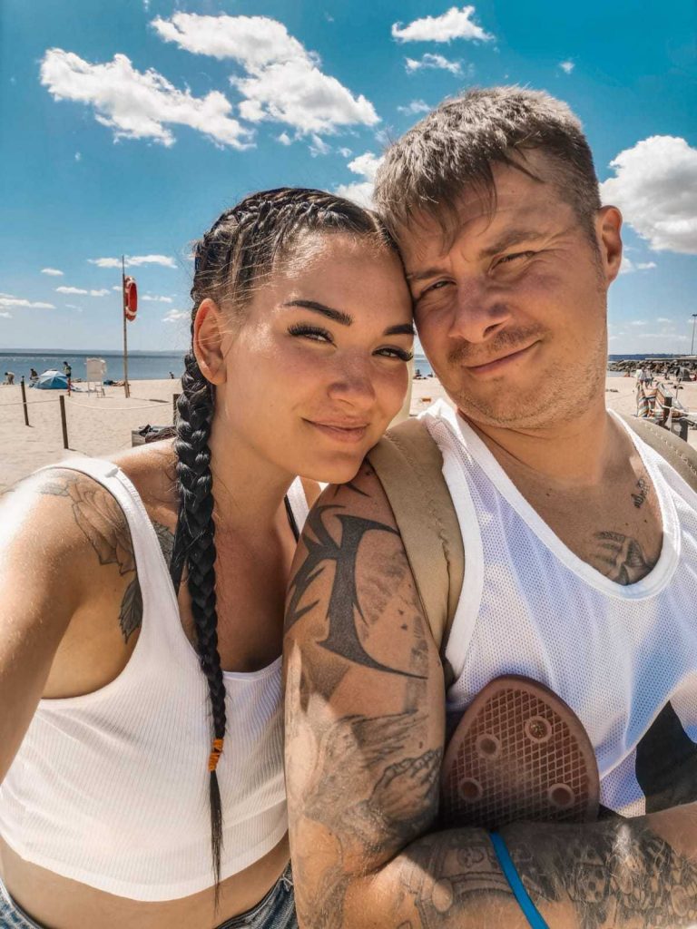 Miikka and his girlfriend living abroad